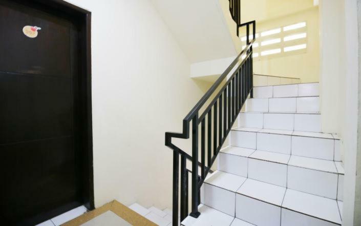 Kamar Keluarga Mangga Besar Hotel Jakarta Luaran gambar